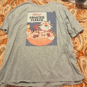 Medium Ripped oversized frosted flakes tee